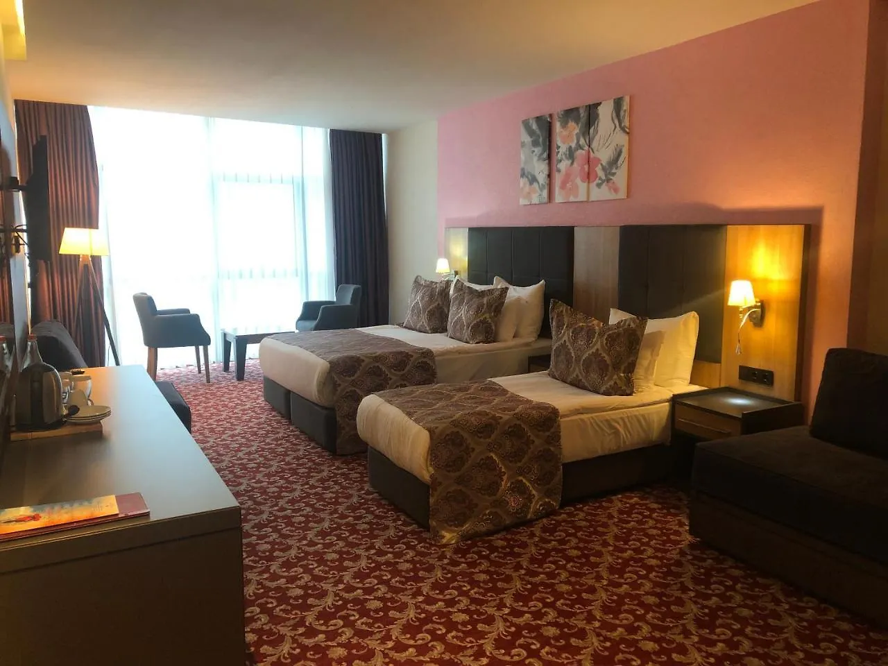 Euphoria Batumi Convention & Casino Hotel 5*,  Γεωργία