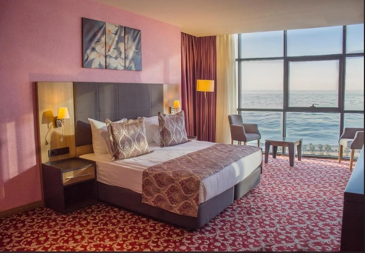 *****  Euphoria Batumi Convention & Casino Hotel Γεωργία