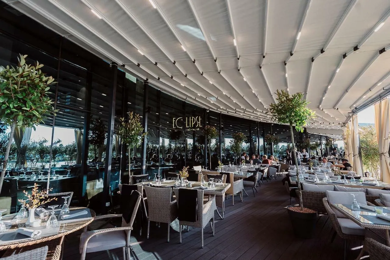 *****  Euphoria Batumi Convention & Casino Hotel Γεωργία